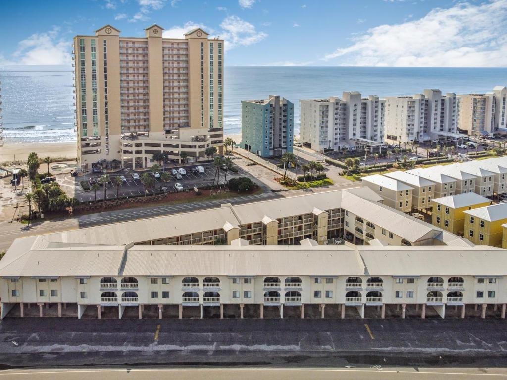 Las Palmas condos in Gulf Shores